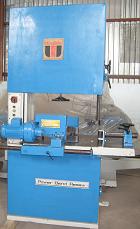 BAND SAW 01